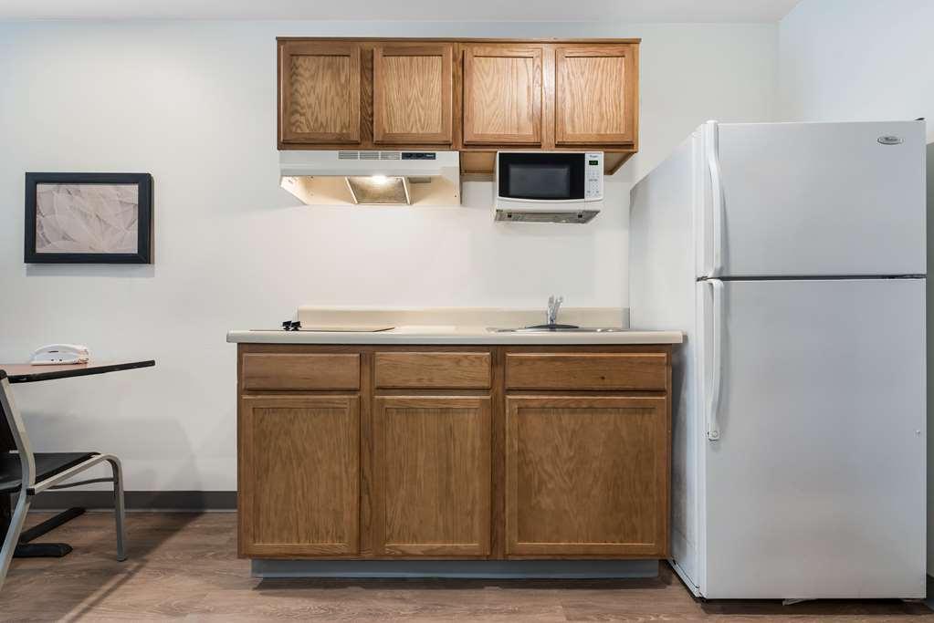 Extended Stay America Select Suites - Orlando - East Bilik gambar